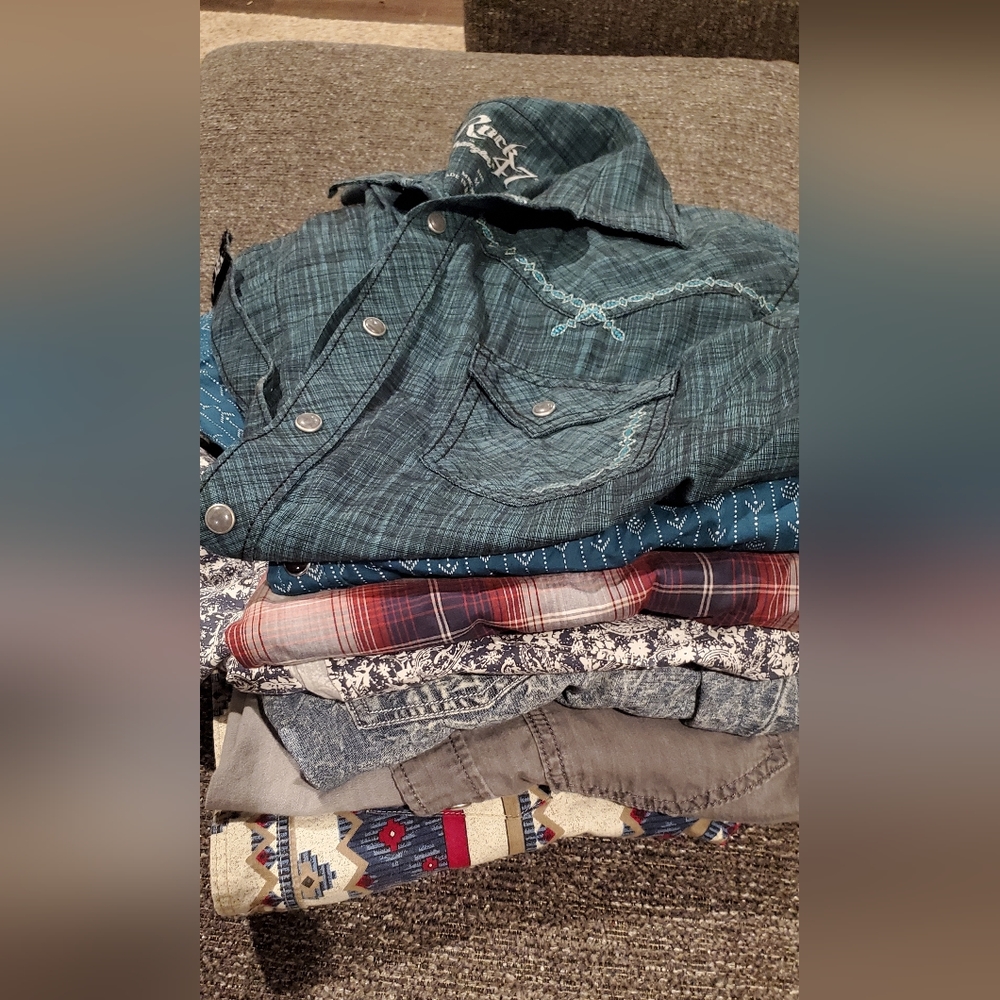 Men's Western Pearl Snap shirts (7 shirts in bundle)